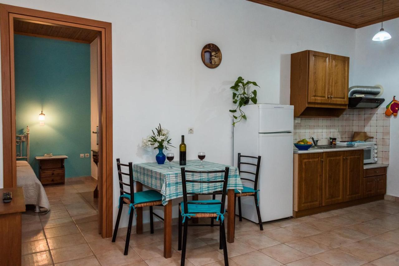 Nemorosa Holiday Houses Méson Yerakaríon Exterior foto